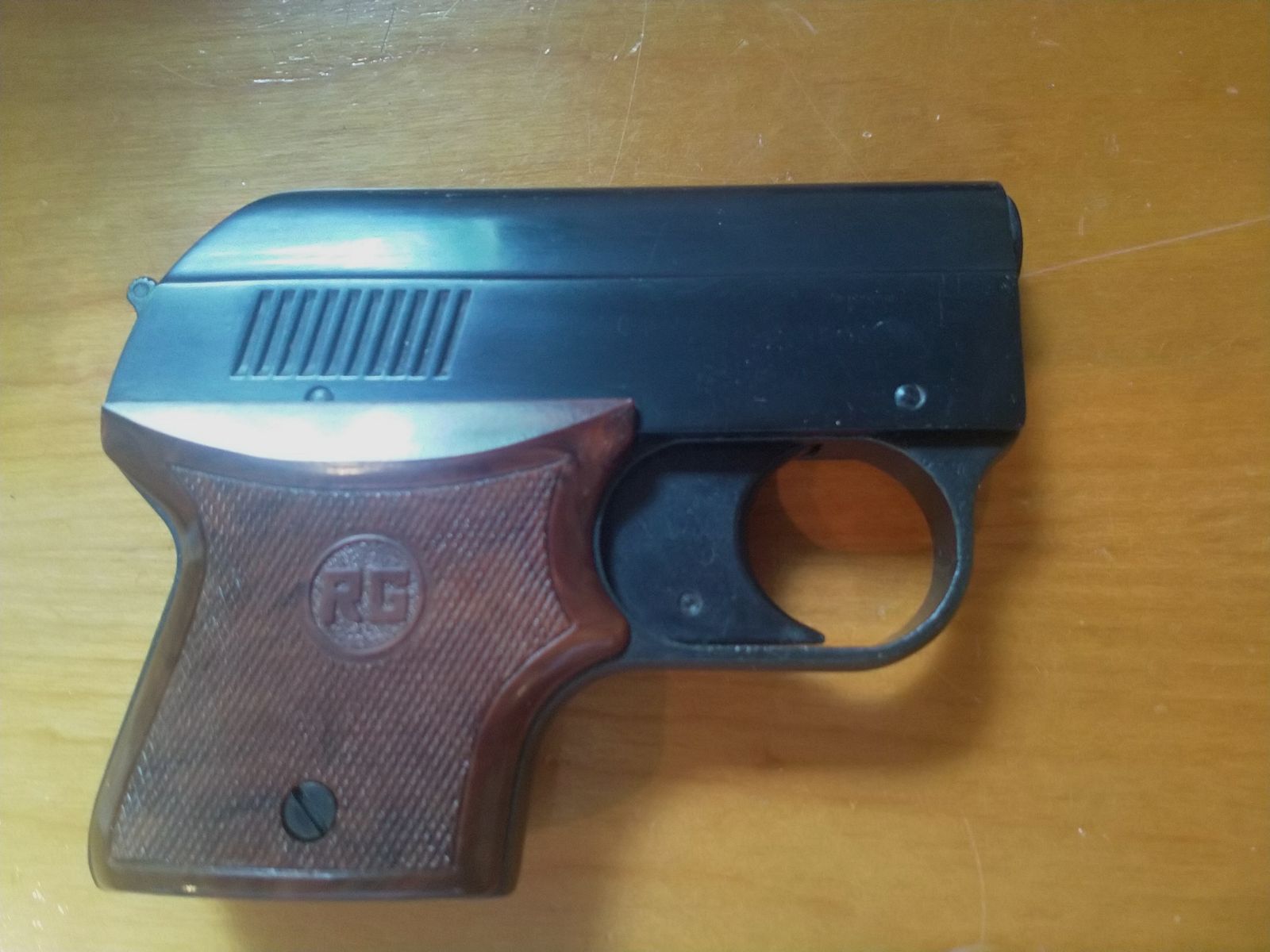 Blank, gas or signal pistol Röhm RG3