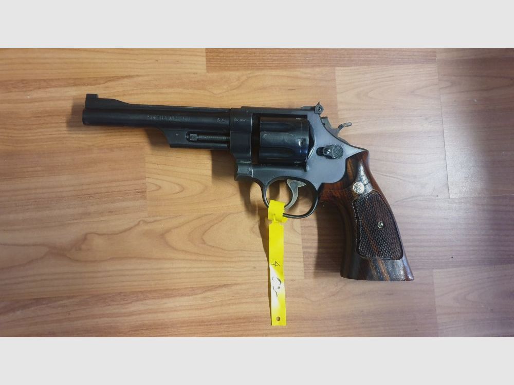 Smith & Wesson	 Highway Patrolmen Mod. 28-2