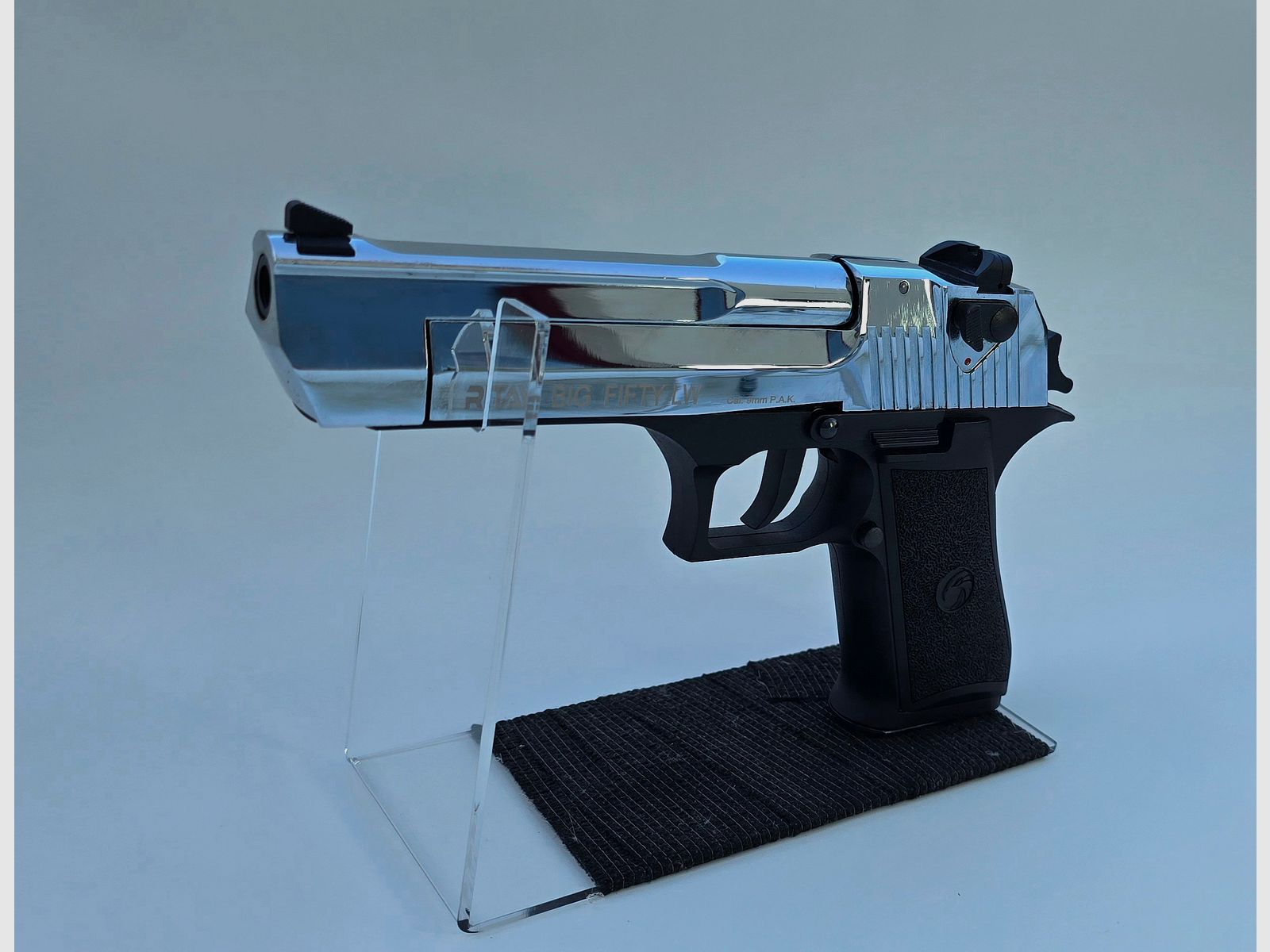 Retay Big Fifty LW, uitvoering: hoogglans chroomafwerking