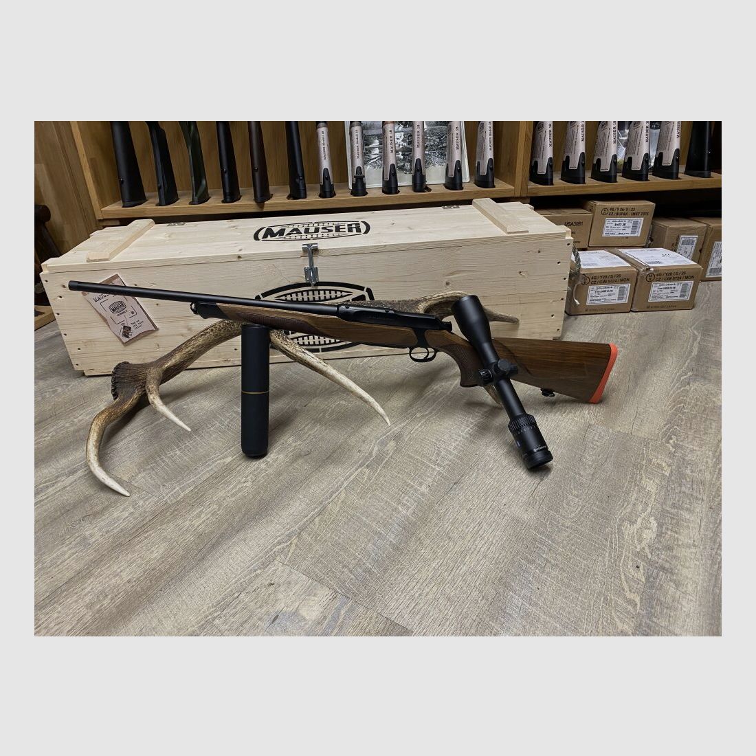 Sauer 505 Ergo Lux, mit Zeiss Conquest V6 2-12x50 M, mit Schiene