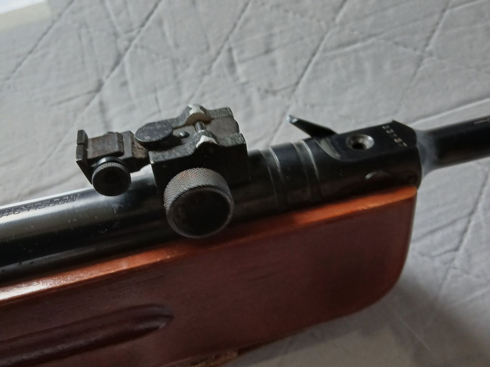 Carabina de aire Haenel 311