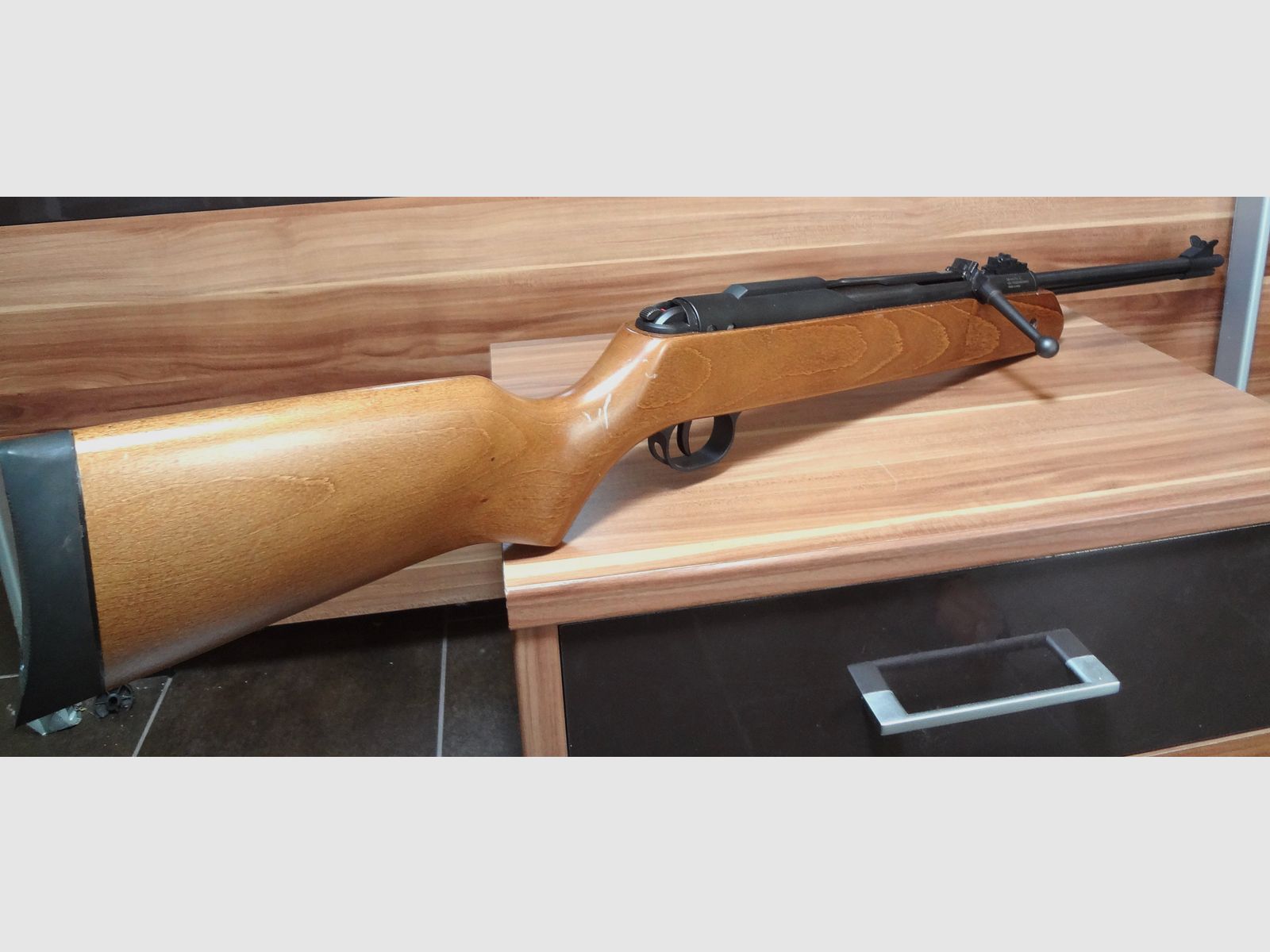 Rifle de Oktoberfest DIANA de madera 4,4 mm BB - Aire comprimido de resorte | Repetidor