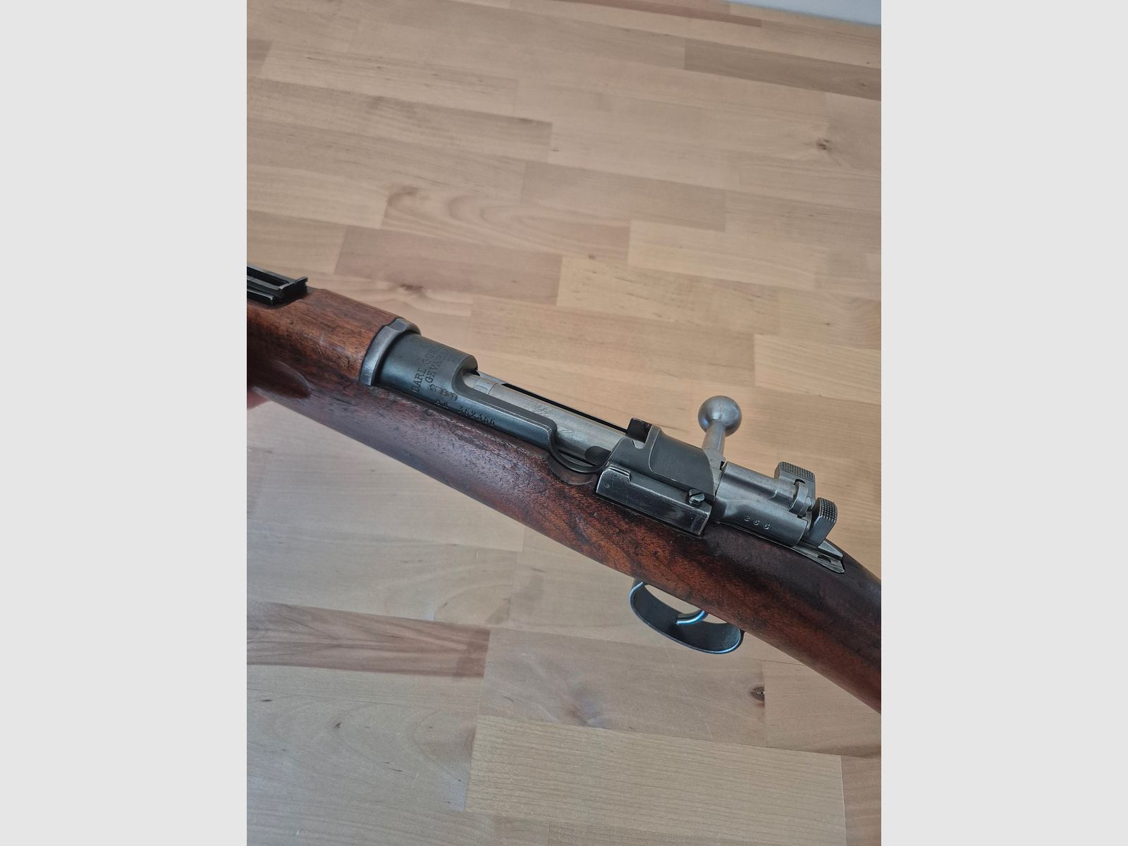 CARL GUSTAFS STADSGEVÄRSFAKTORI Rifle de repetición Schwedenmauser M96 Carl Gustafs 1915, calibre 6,5x55