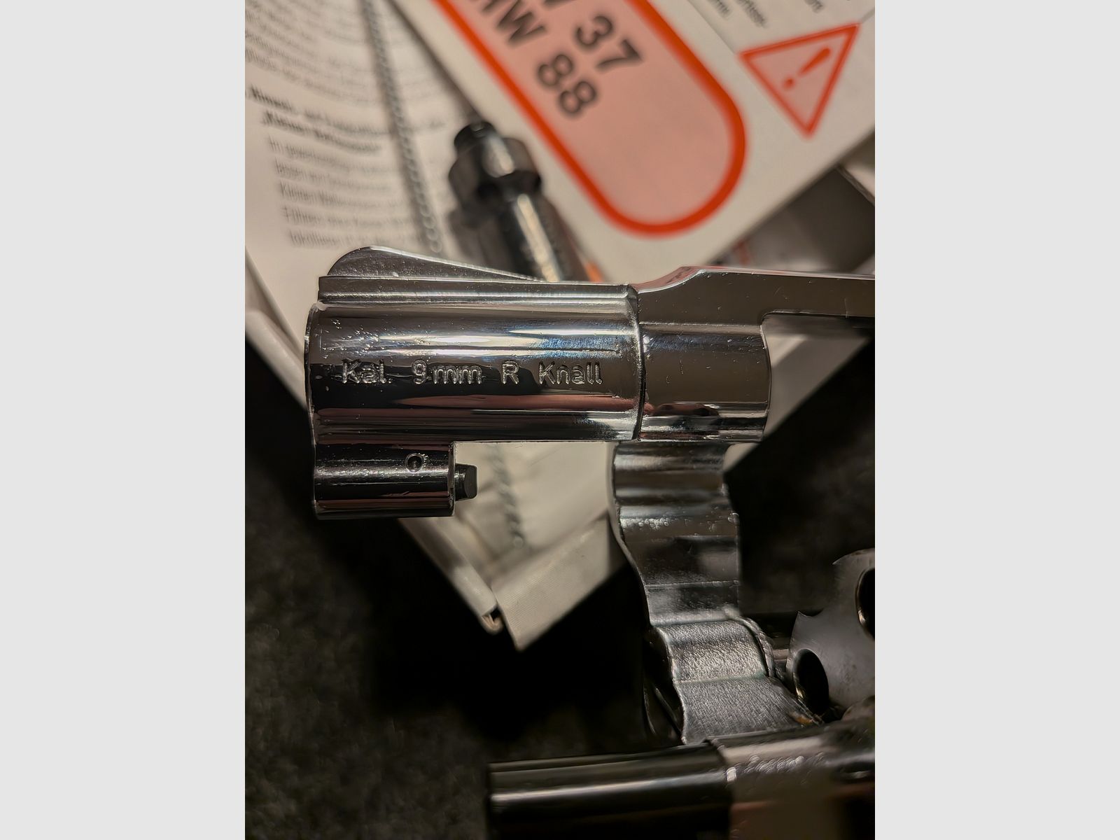 Weihrauch HW 37 Chrom PTB779 Kal.9mm R.Knall + Nowy + Rewolwer strzelający ostrzegawczo