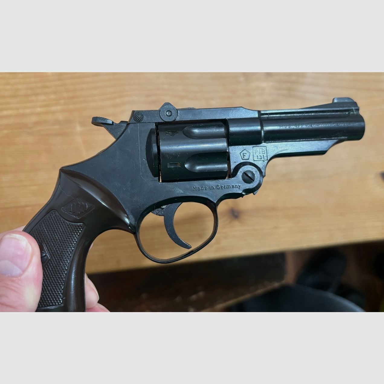 Perfecta Mod. 4/1 Revolver 4mmRF Long Need-free