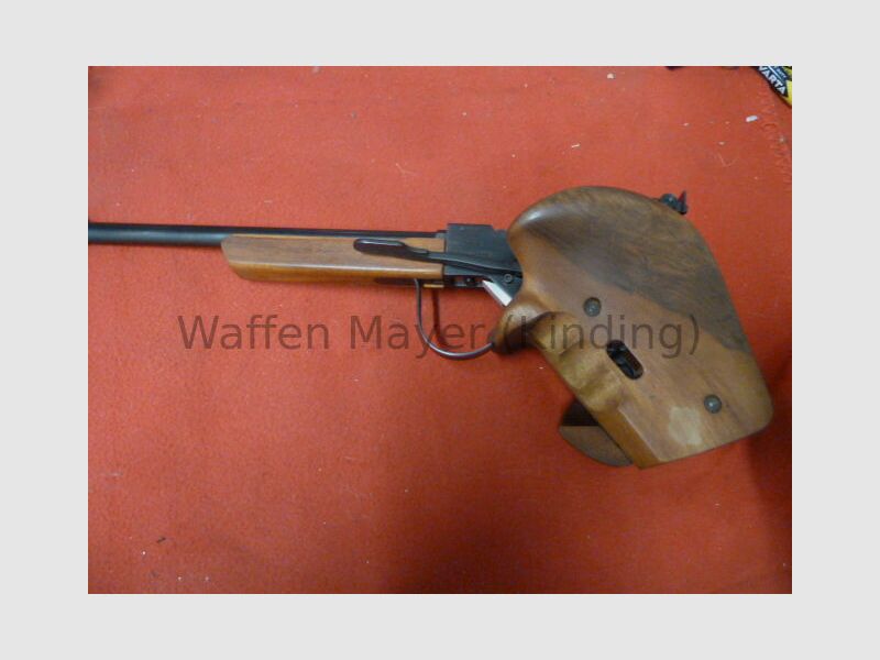 Pfuff Libre -Pistola