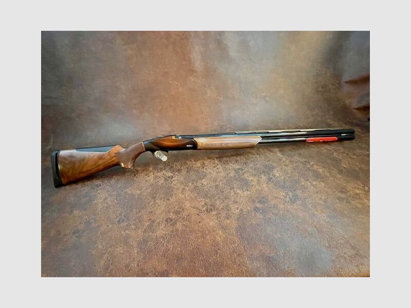 Benelli 828U Zwart Links