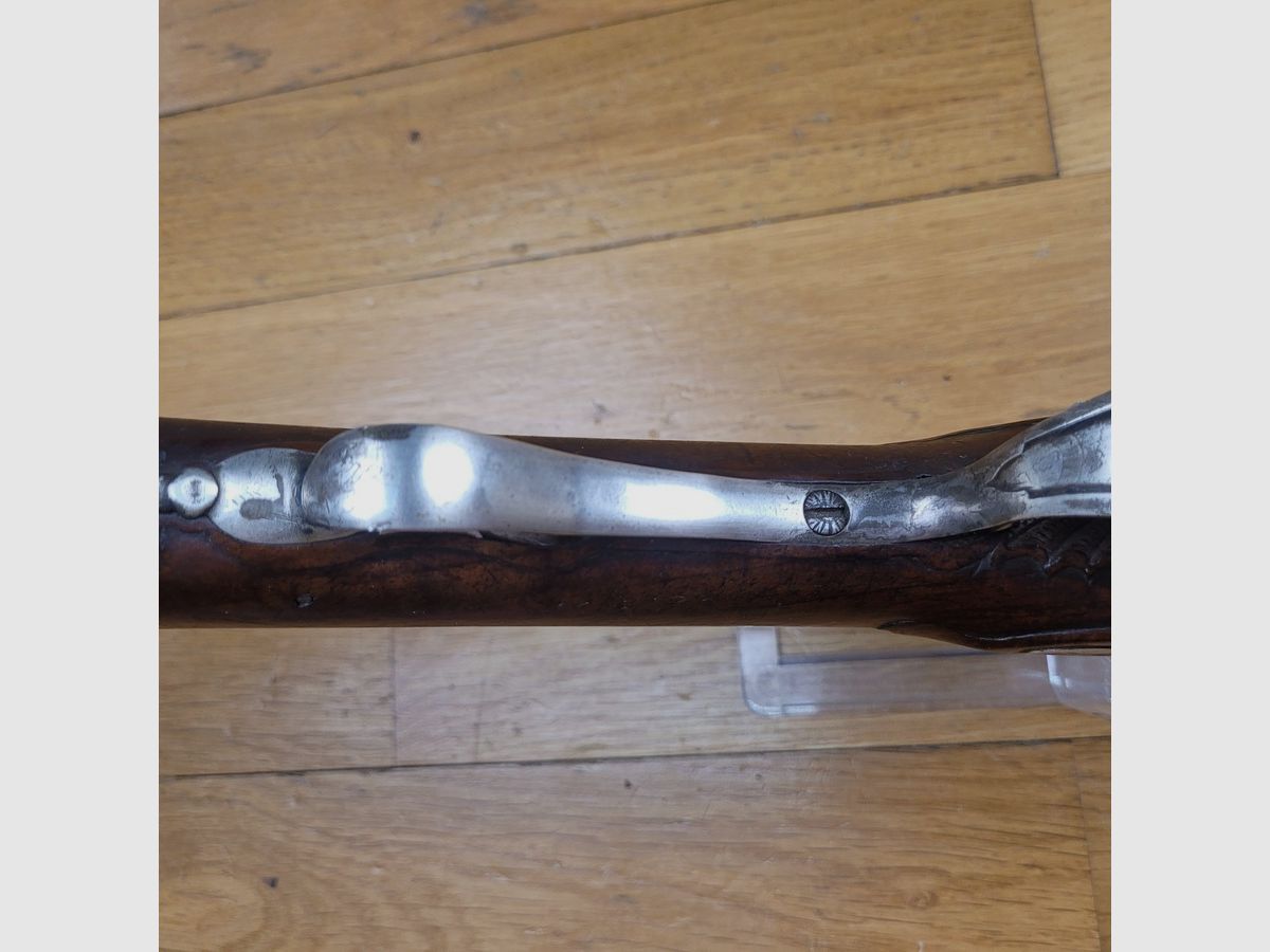 Splendido fucile a pietra per bambini – fabbricazione XVIII secolo Luigi XIV – 1715 – Finiture in argento – Lavoro di oreficeria – Funzionamento impeccabile – Arma di lusso – Stato eccezionale e grande rarità – TBE +, immagine 14 di 49