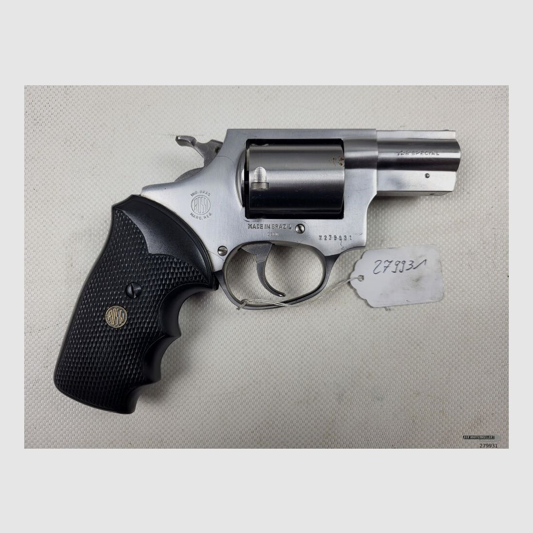 Revólver Rossi de 2"