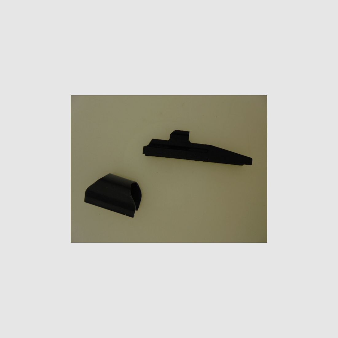 FRONT SIGHT MOSSBERG 802, image 1 of 3