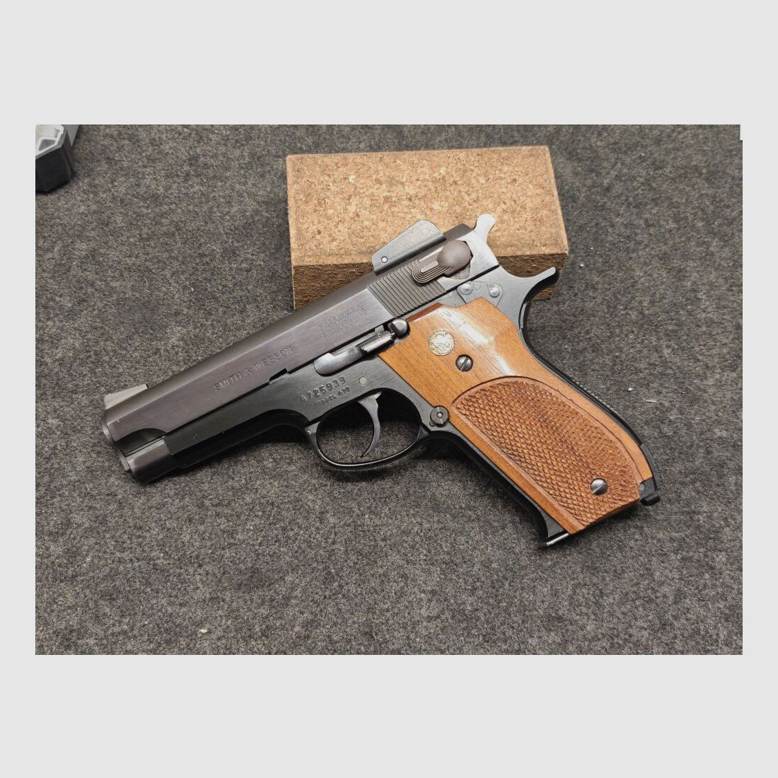 Smith & Wesson Mod. 439