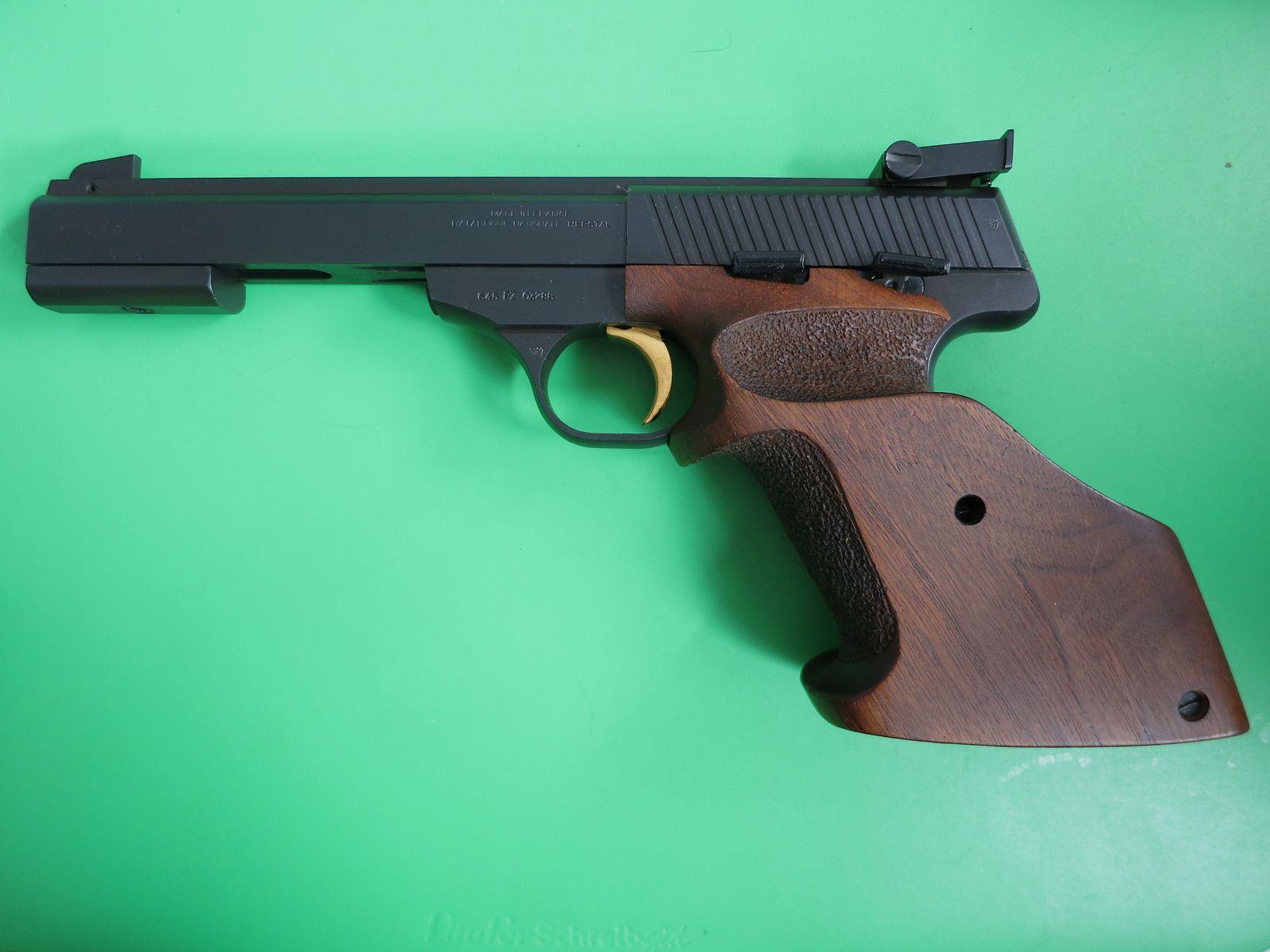 FN Herstal Browning KK Selbstlade-Sportpistole 150 INTERNATIONAL II, .22lfB Sportpistole     #99