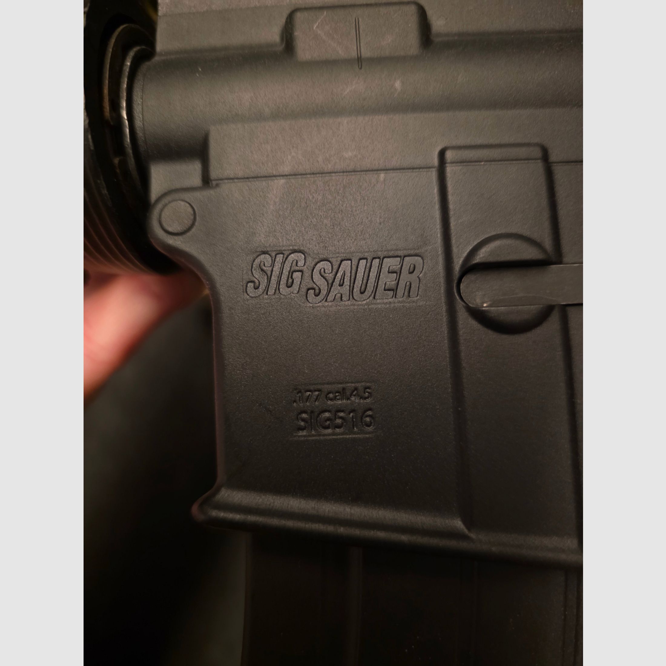 Sig Sauer SIG516 CO2 air rifle including accessories