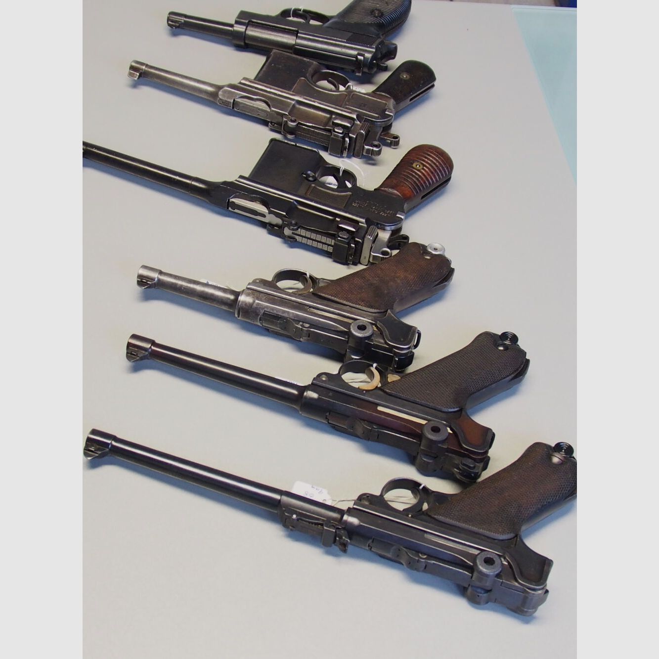 Sammlerauflösung Diverse Kurzwaffen aus Sammlerauflösung