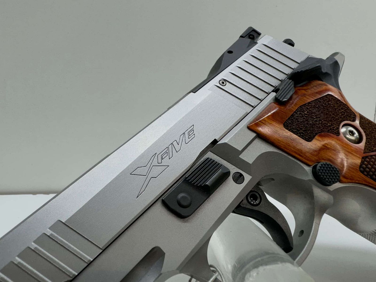 Sig Sauer P226 XFIVE Classic OR, Bild 5 von 8