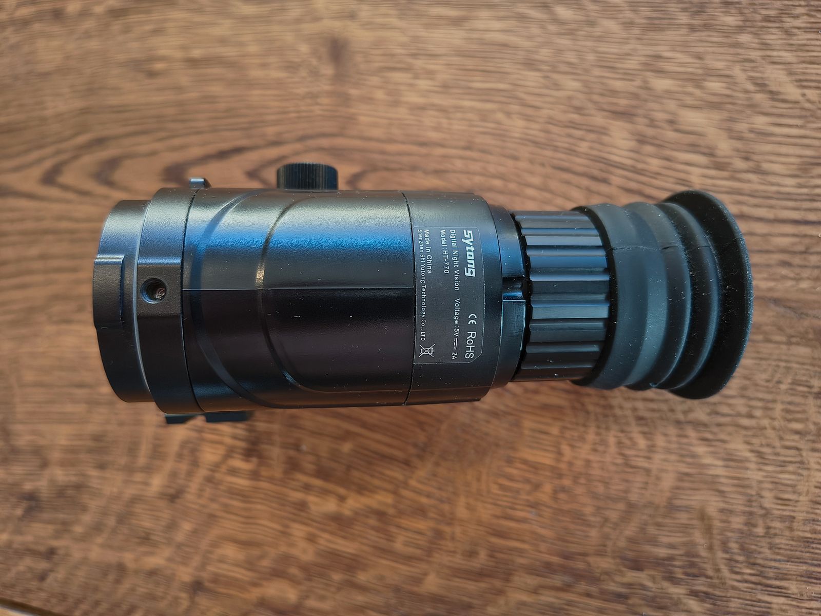 Sytong HT-770 (y compris adaptateur universel) + 850 nm projecteur infrarouge (y compris montage)