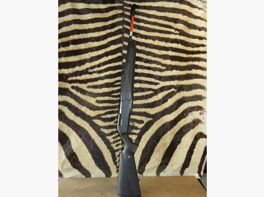 Rifle semiautomático WINCHESTER SXR2 Composite cal.300WM con riel
