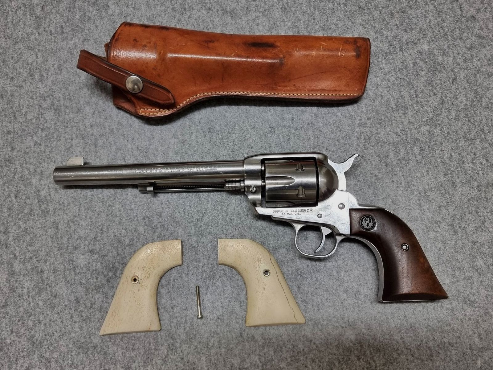 Ruger Vaquero / Blackhawk Poignées en os de girafe - Revolver - Pièce unique - Fait main