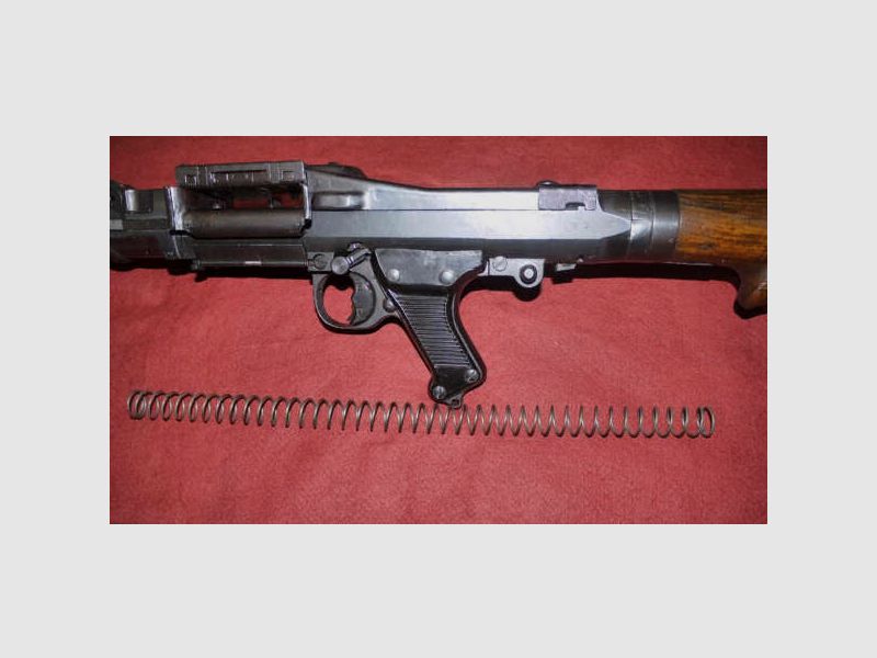 Niedermeier sluitveer MG34, repro