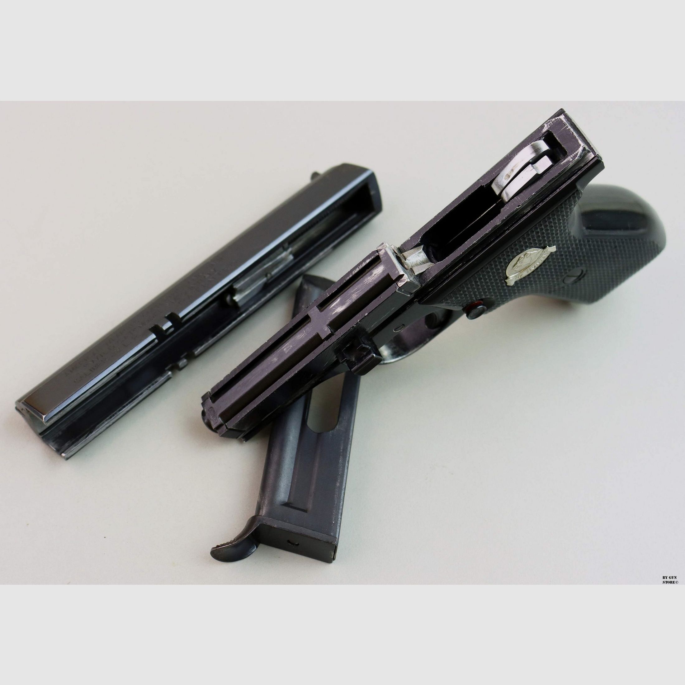 Pistolet American Weapons Corporation (F.lli Serena) mod. Wild Cat cal. 22 L.R. matr. 26, zdjęcie 12 z 12