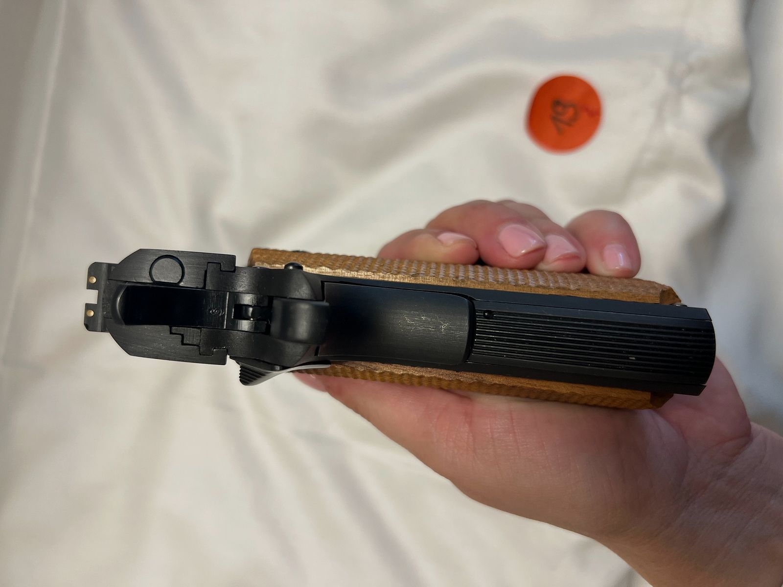 Springfield Armory 1911-A1 .45 Auto – pistol Cat. B, case + magazine – inherited firearm Vorarlberg, image 5 of 6