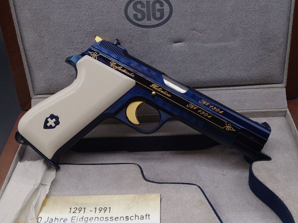 SIG P210 Helvetica UNGESCHOSSEN P210 Helvetica