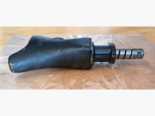 Schulterstütze mit Bodenstück und Puffer MG42 / MG53 / MG3 