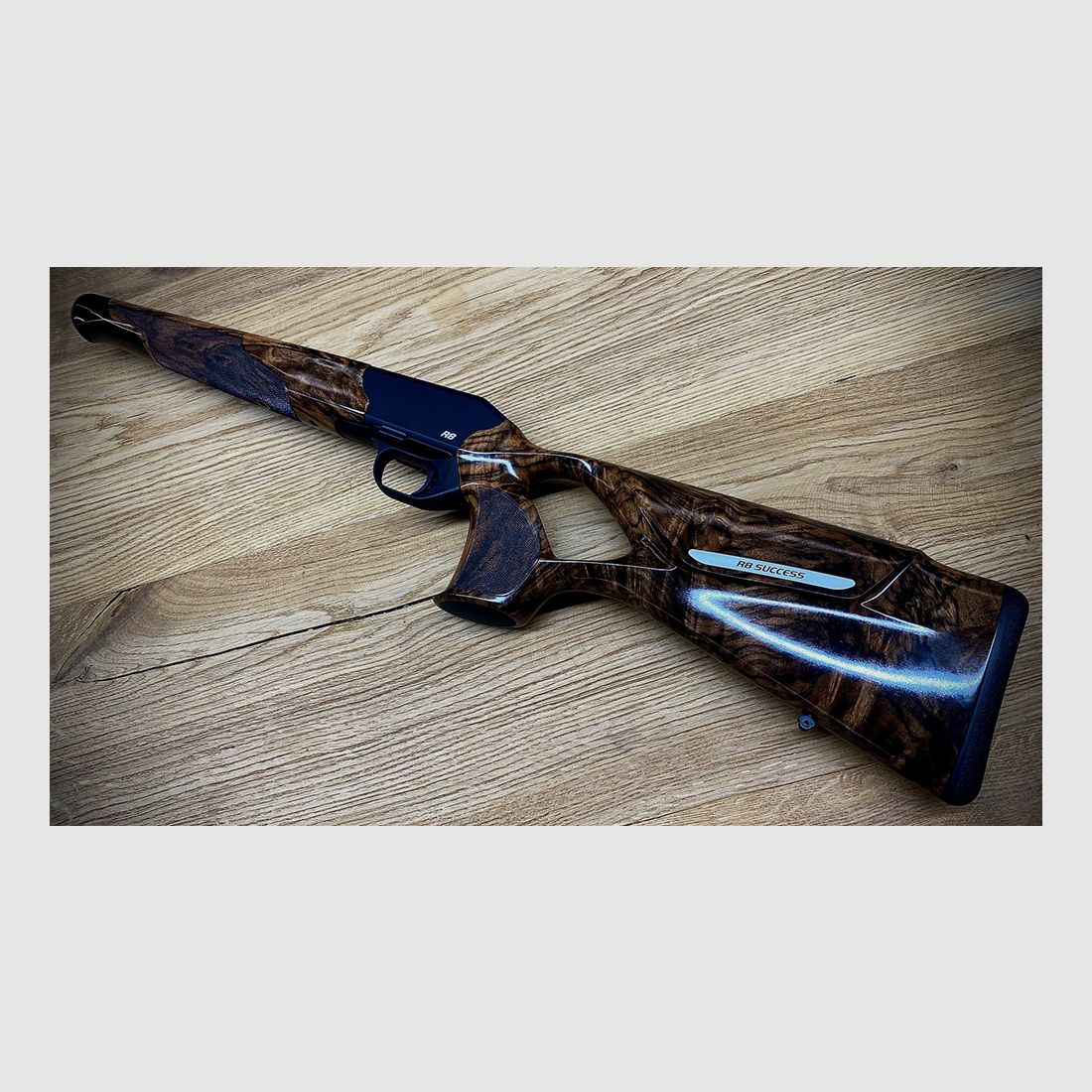 Blaser R8 Success Culata / Clase de madera 9 / Super acabado / CULATA DE SUEÑO DE CLASE EXTRA