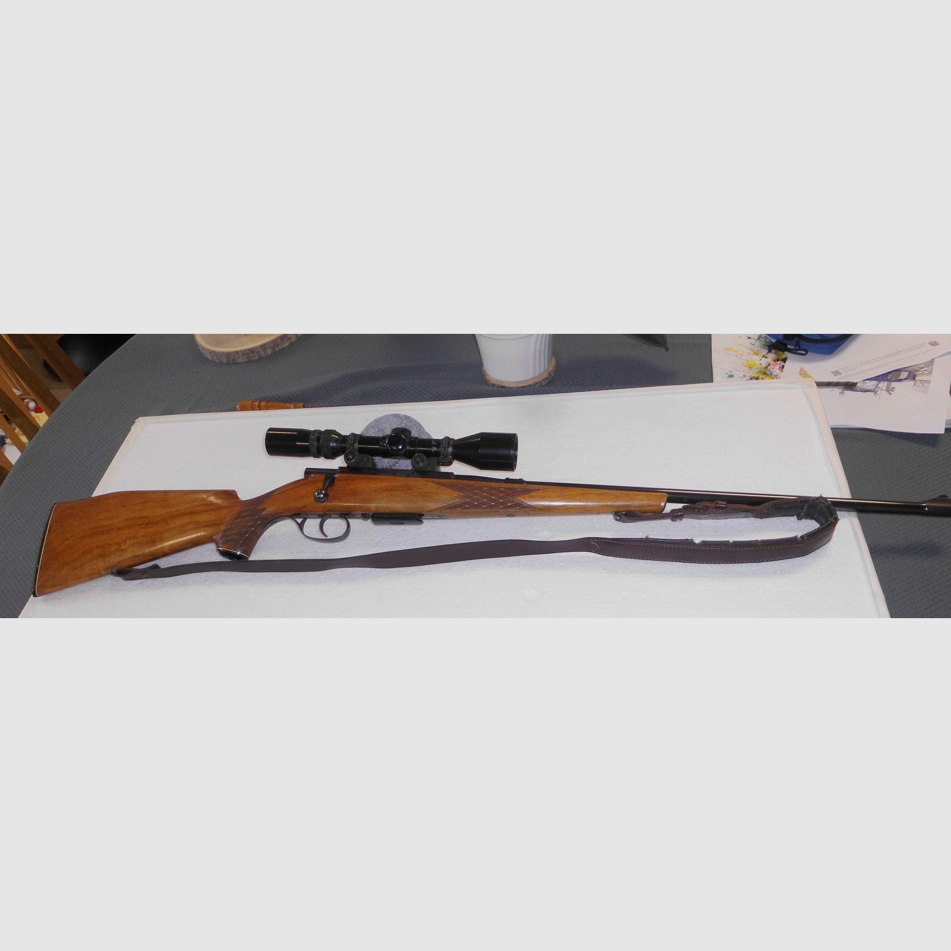 Repetierer 222 Rem Anschütz mit Zielfernrohr 3 -9 X 40 Absehen 6 mit 200 Hülsen und 100 Schuss  Munition