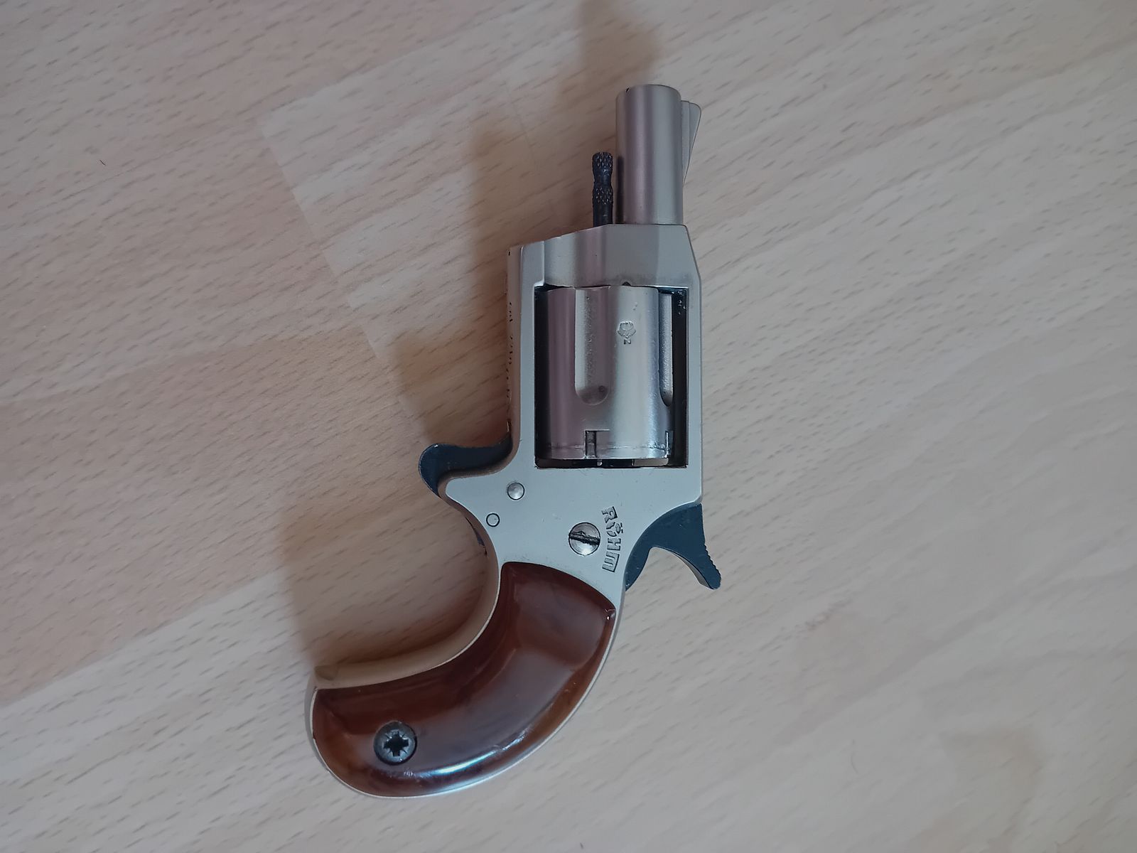 Schreckschuss-Revolver Röhm Little Joe in .22mm knall, vernickelt, Versand frei