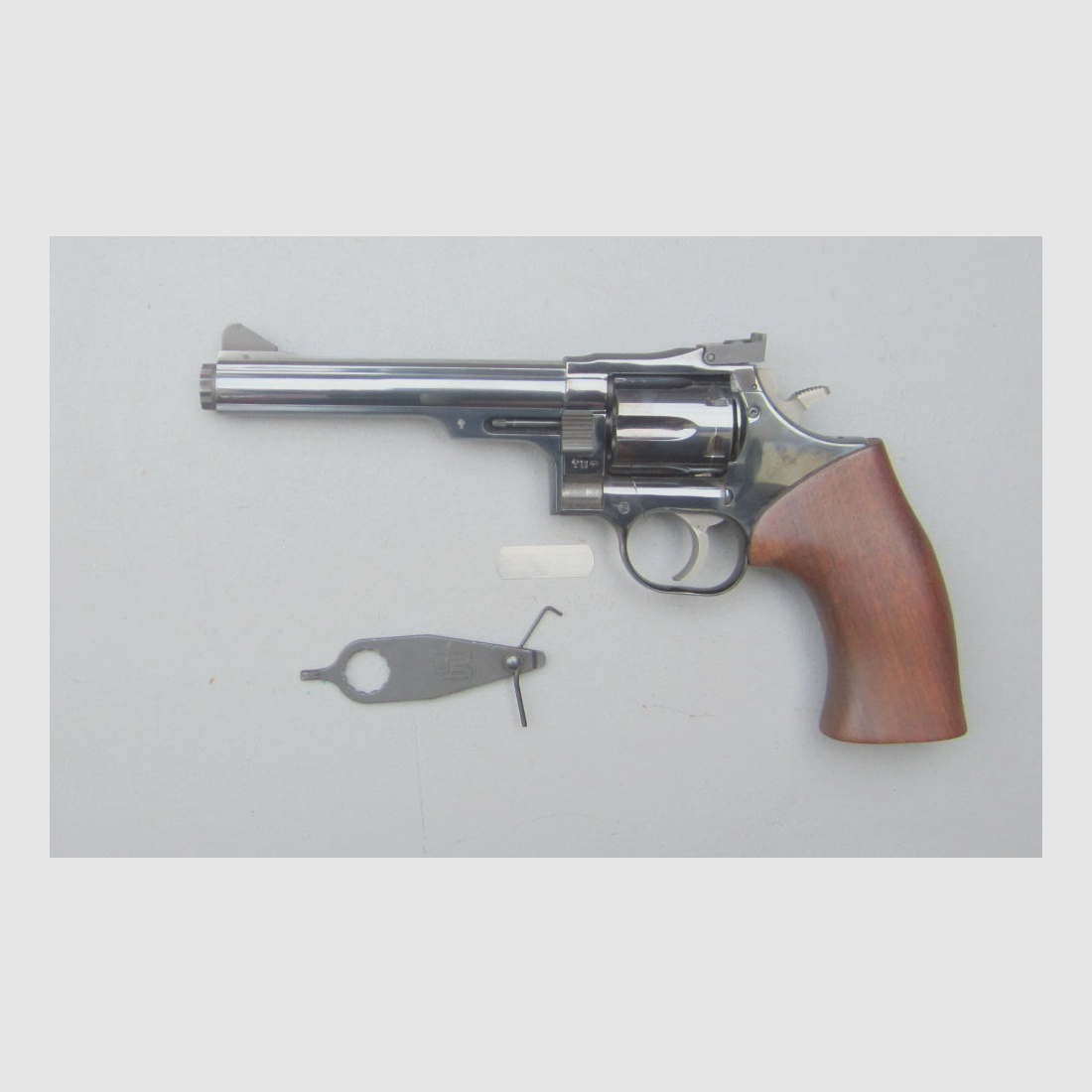 DAN WESSON USA Revolver DAN WESSON USA