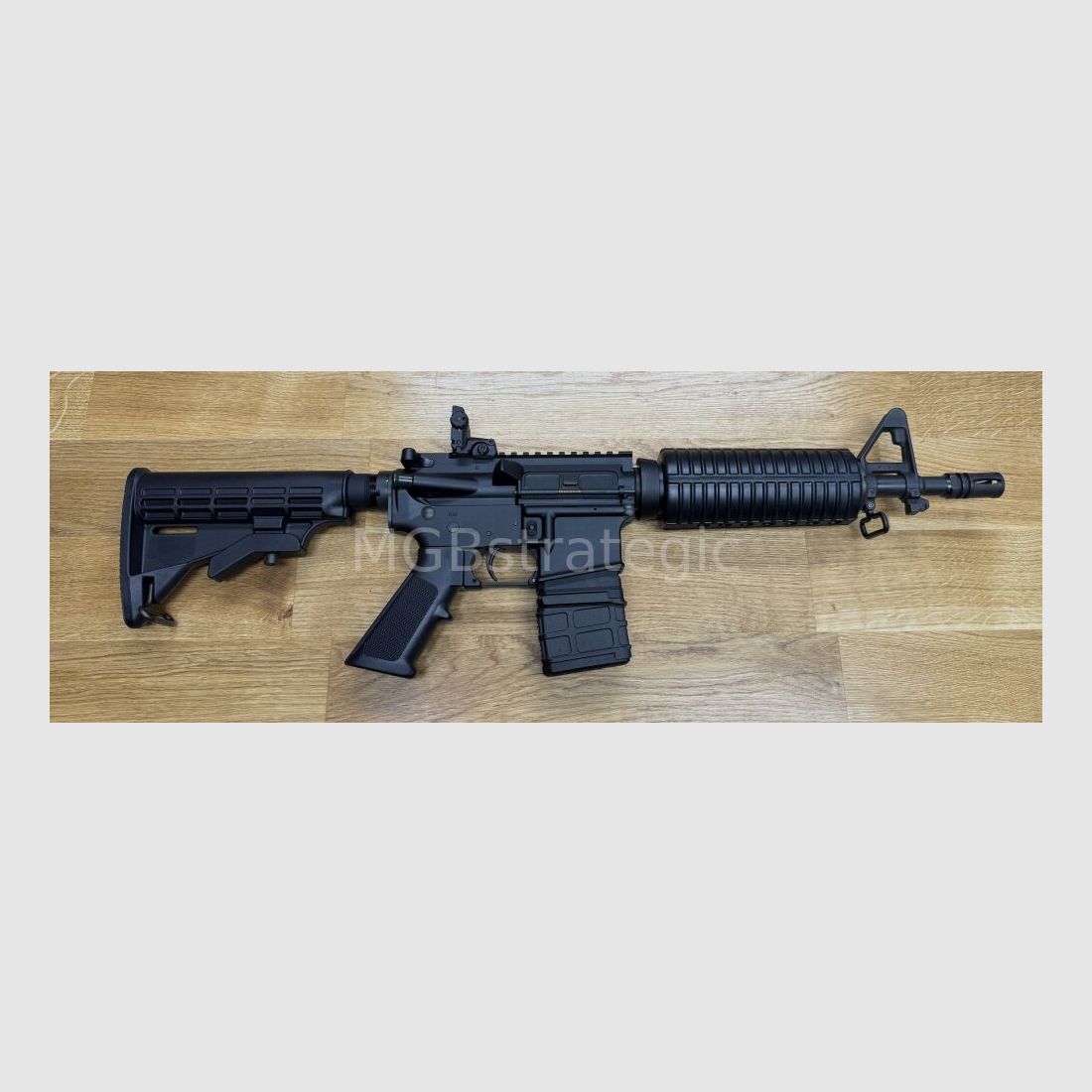 DPMS RFA3-L16 Lite 16 - semi-automatic rifle .223Rem 10.5" barrel length - System AR15 AR-15 self-loading rifle