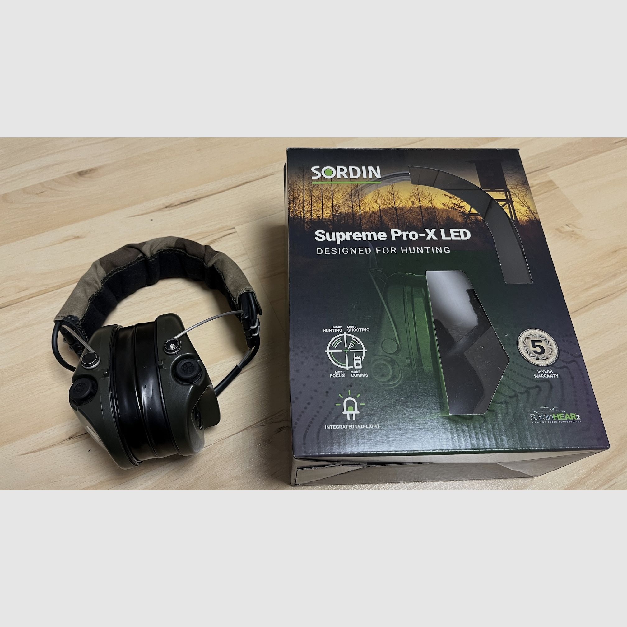 Sordin Supreme Pro-X LED hearing protection, used