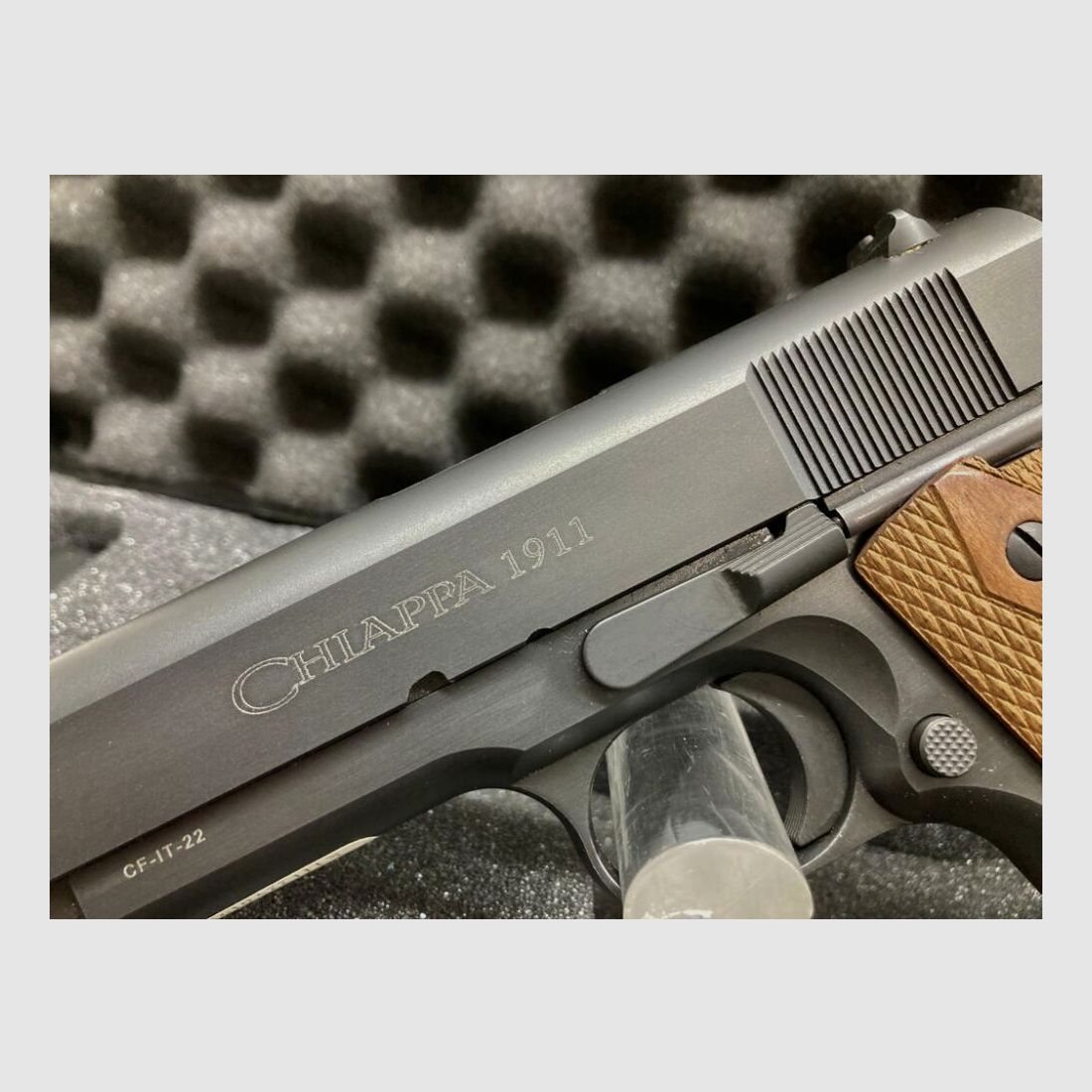 CHIAPPA	 1911 Field - Black - 5'' - Waffen Friedrichs