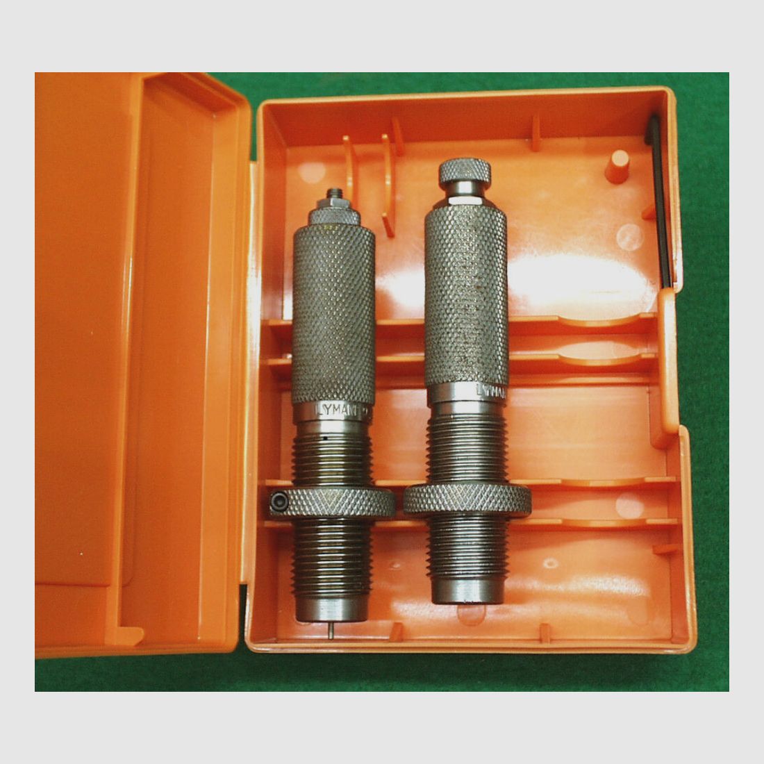 Set di matrici Lyman 2 pezzi cal. 9,3x62mm