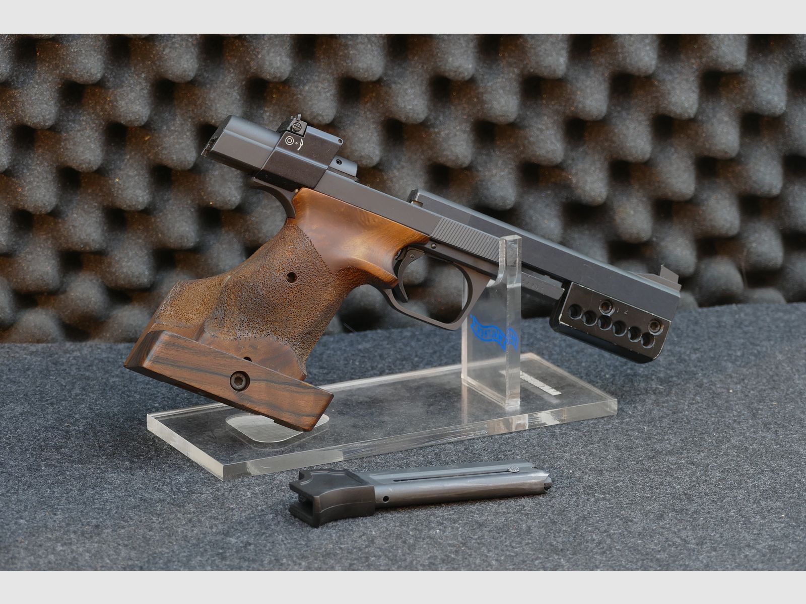 Hämmerli 208S (ultima versione, ponticello angolare) – .22 LR