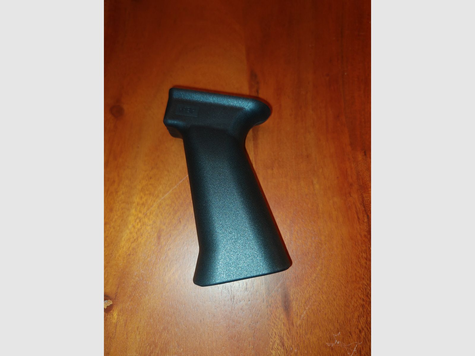 WBP Griff Polymer schwarz modernisiert + WBP Hinterschaft AKM, vollständig, Polymer