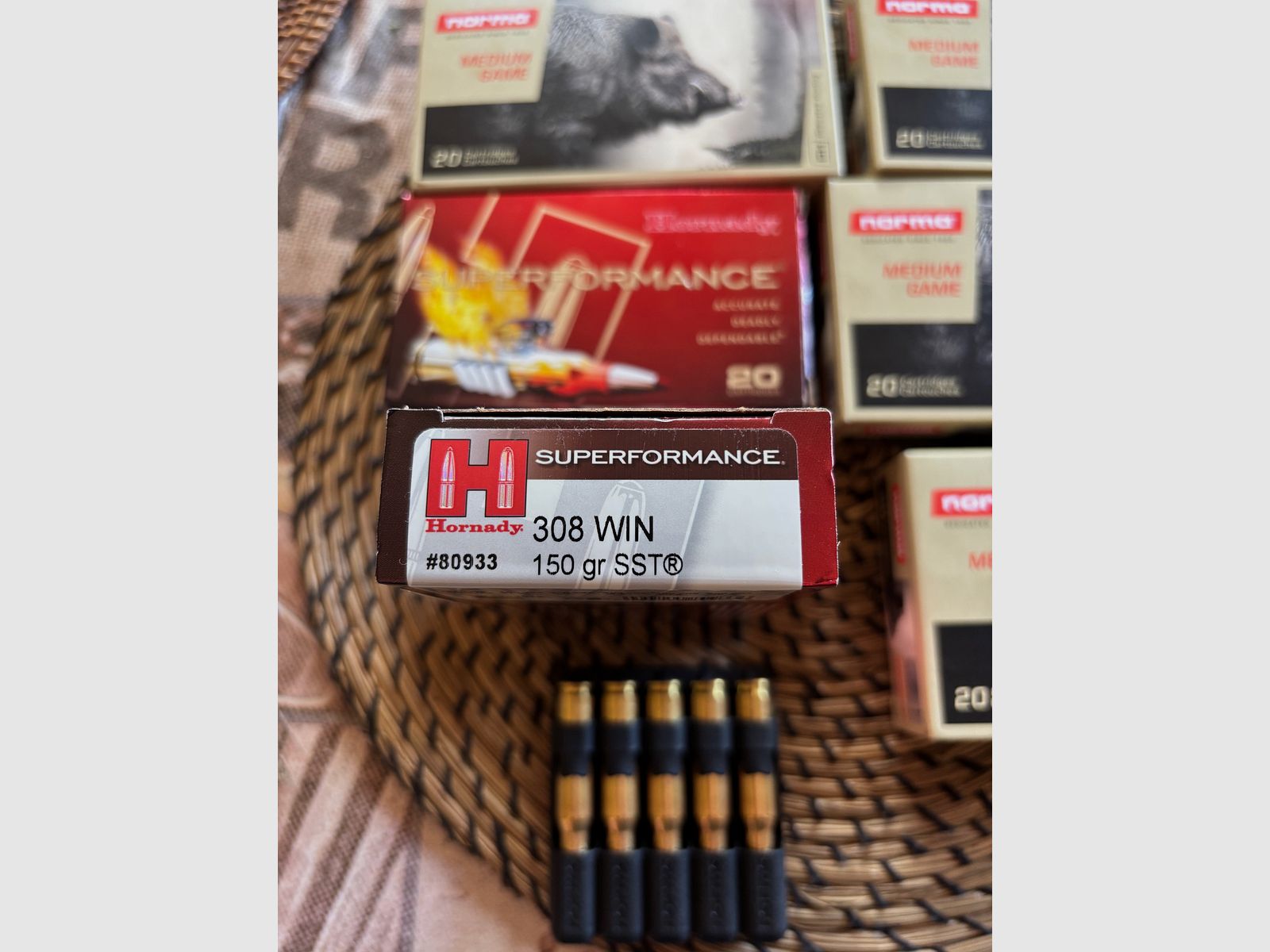 85 shots Norma Vulkan 11.7 g / 180 gr 36 shots Hornady SST 150 gr caliber .308 nice overall package TOP!