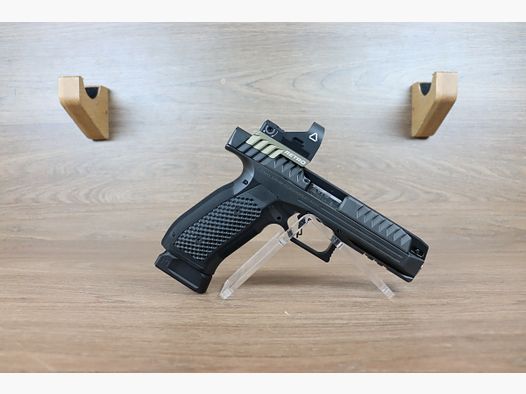 Alien Performance Retro Standard Black Edition