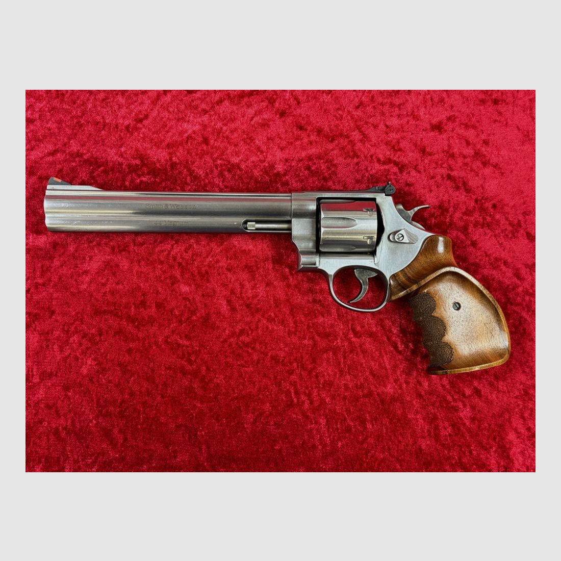 Smith & Wesson 629-5 Classic
