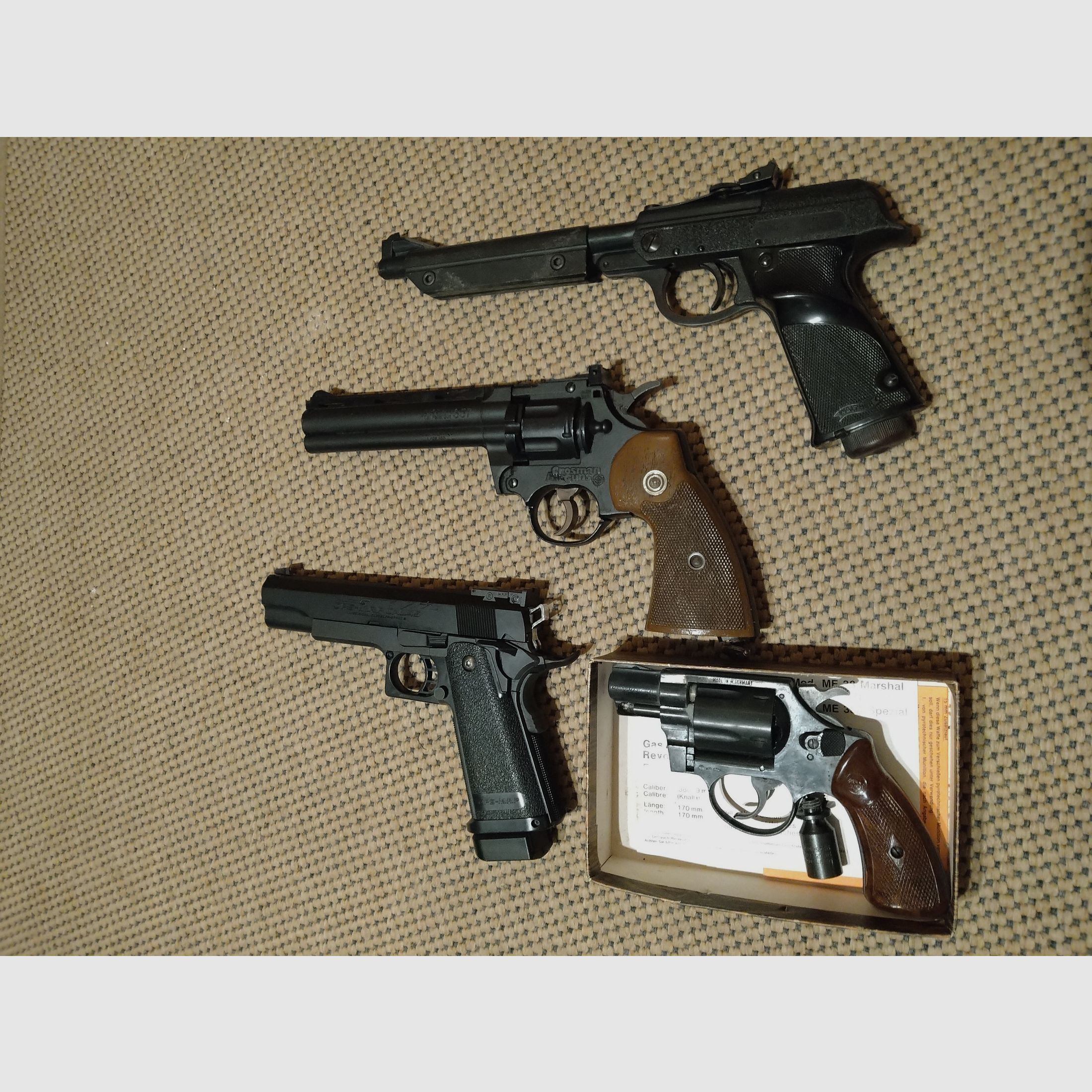 Walther LP Mod. 53 Konvolut aus 9 verschiedenen Gas Druckluft Co 2 Pistolen, Bild 2 von 16