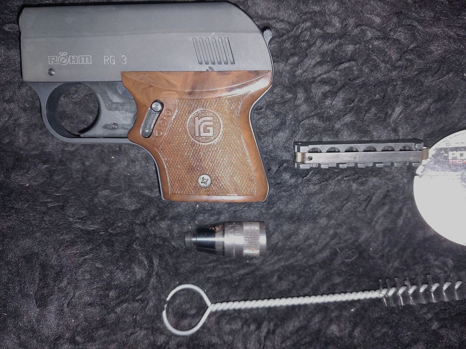 Pistolet d'alarme Röhm rg3 neuf