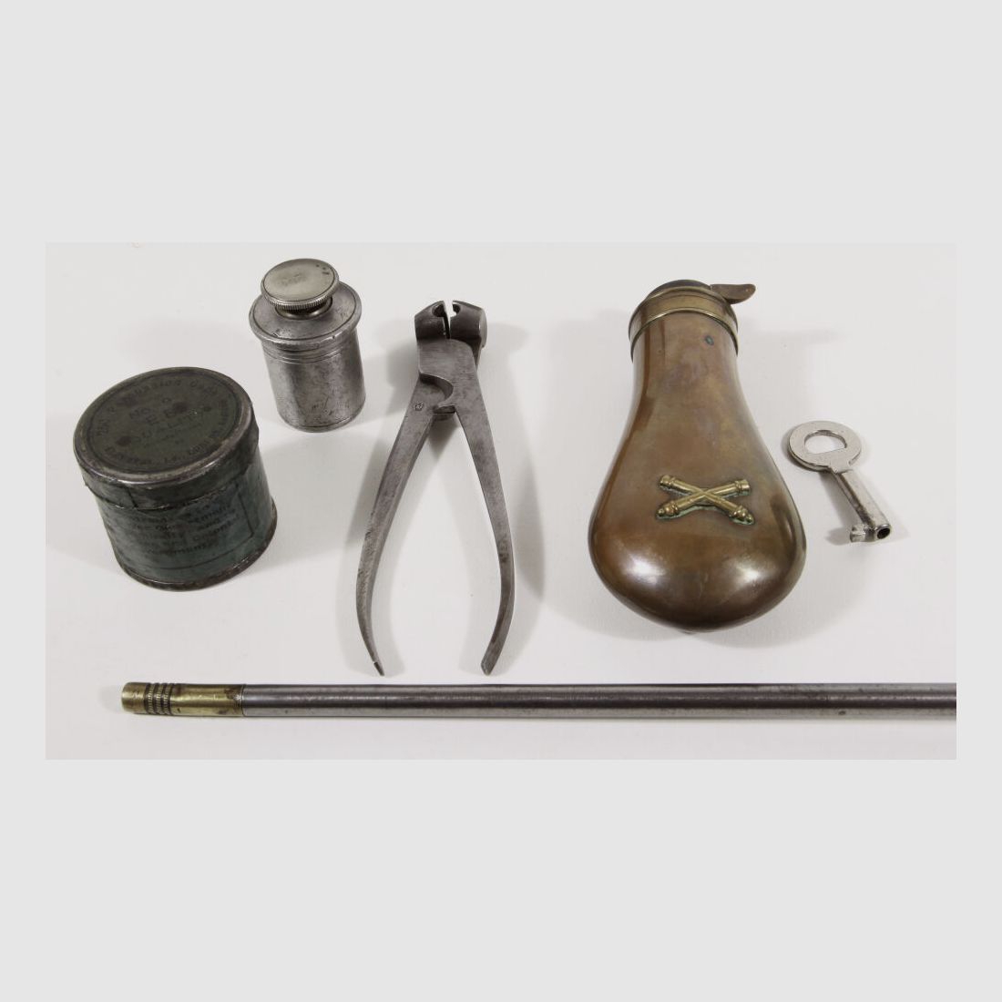 Originele percussie revolver R. Jones Liverpool in de doos Artikel 15856