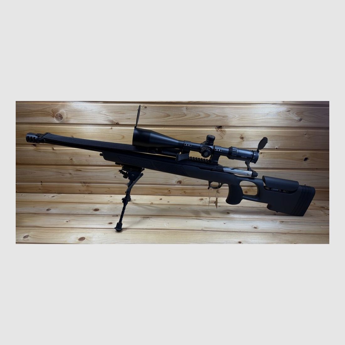 Sabatti Urban Sniper .308Win, LL=51cm + Hawke Sidewinder 8-32x56 + Harris Z .308Win
