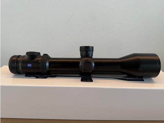 ZEISS Victory V8 2,8 – 20 × 56 | ASV | Parallaxe | Schiene | Absehen 60 | NEUWERTIG