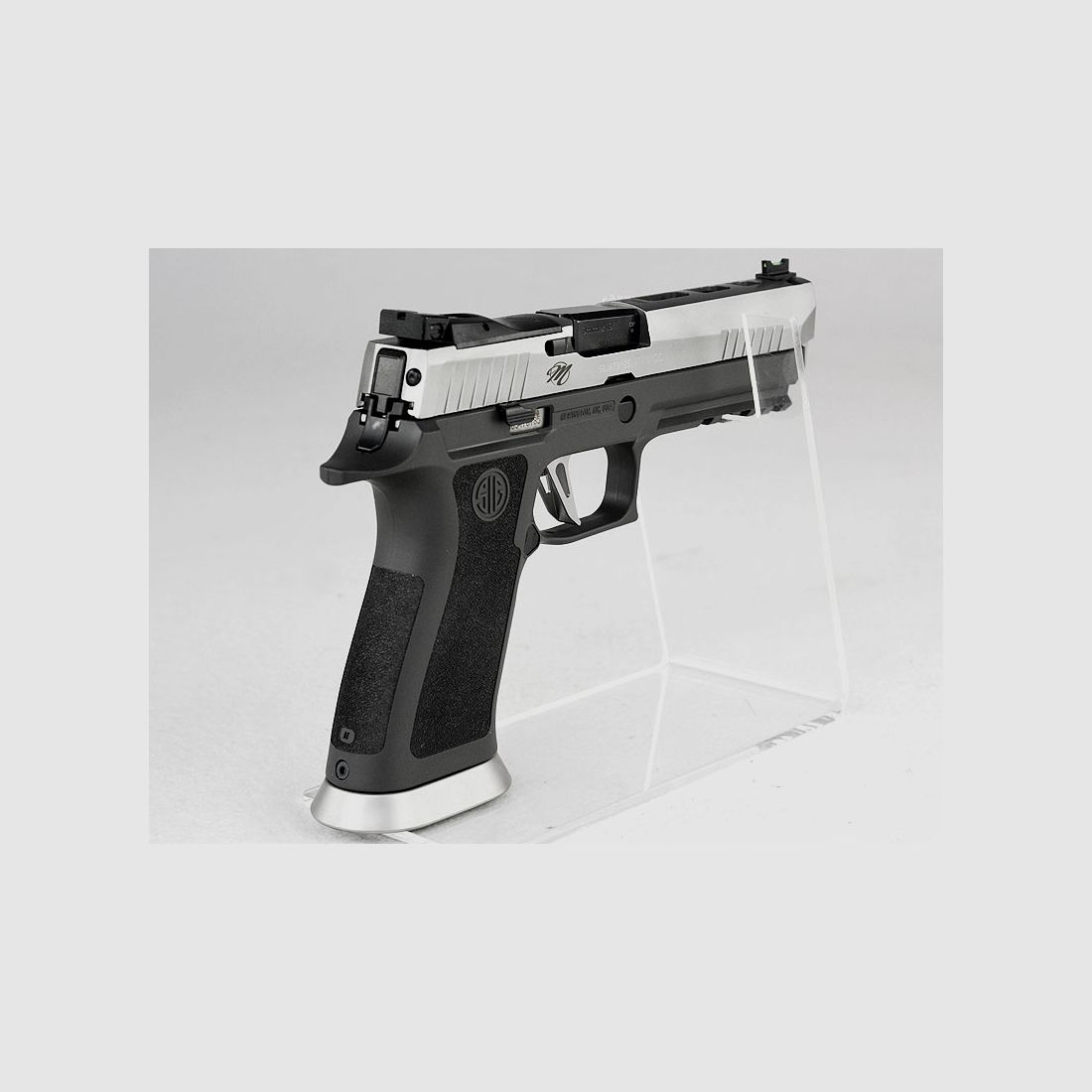 Sig Sauer P320 X5 LEGION Silver Shadow