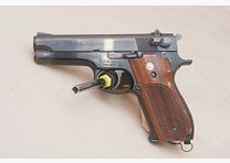 Smith & Wesson 39
