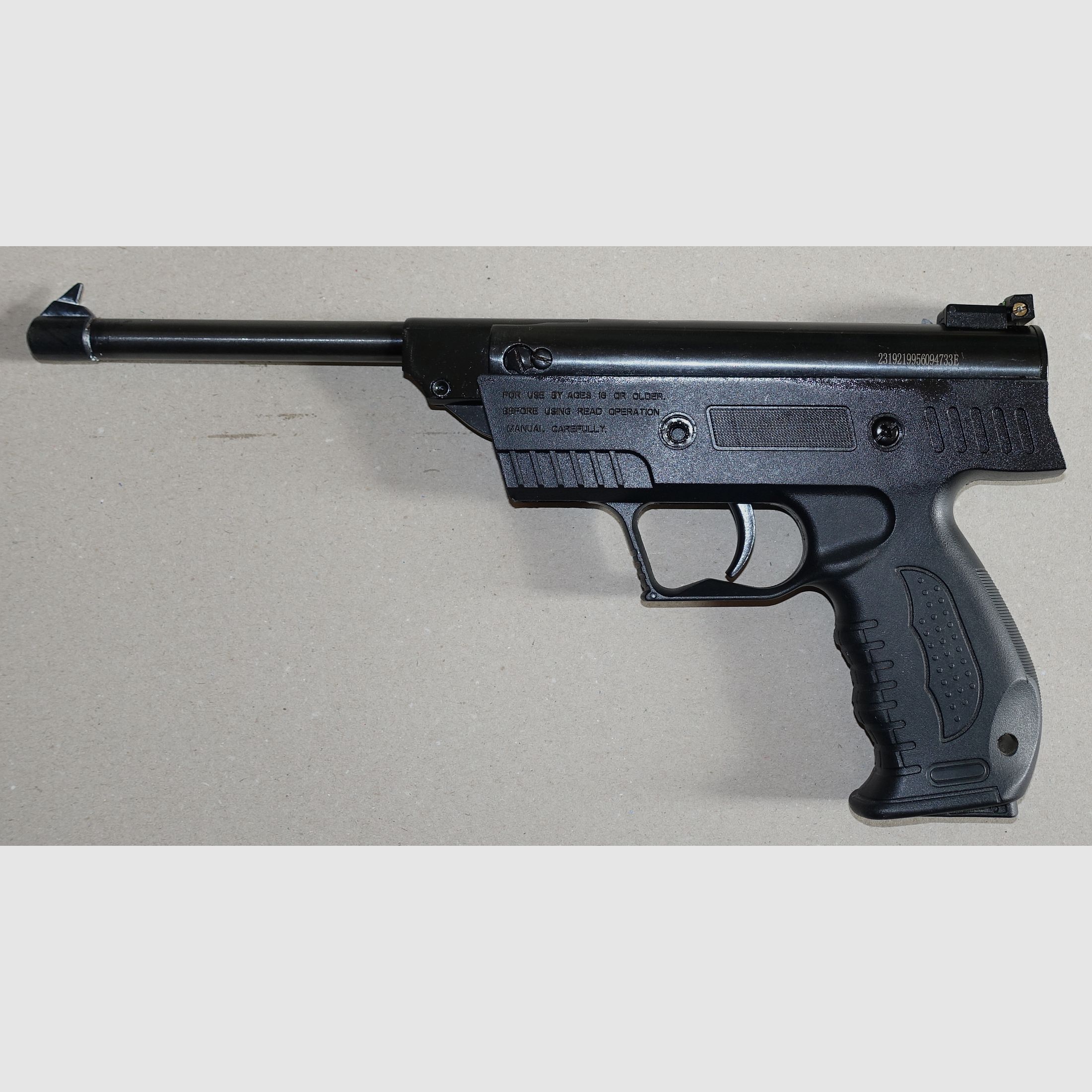 Luftpistolen Sammlung / 14 Stück / Walther Diana Umarex Lov Baikal Record usw.