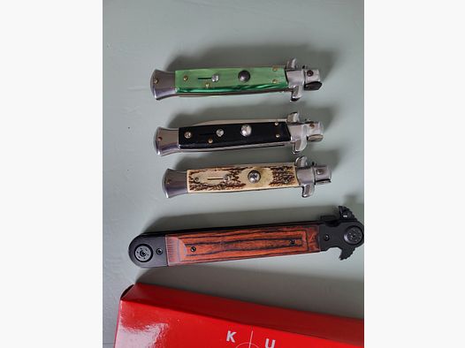 Springmesser Klappmesser  Automatik  - Hirschhorn Griff - Haller - Kurt - 60er Jahre 