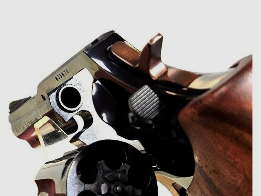 MANURHIN MR 73 Police